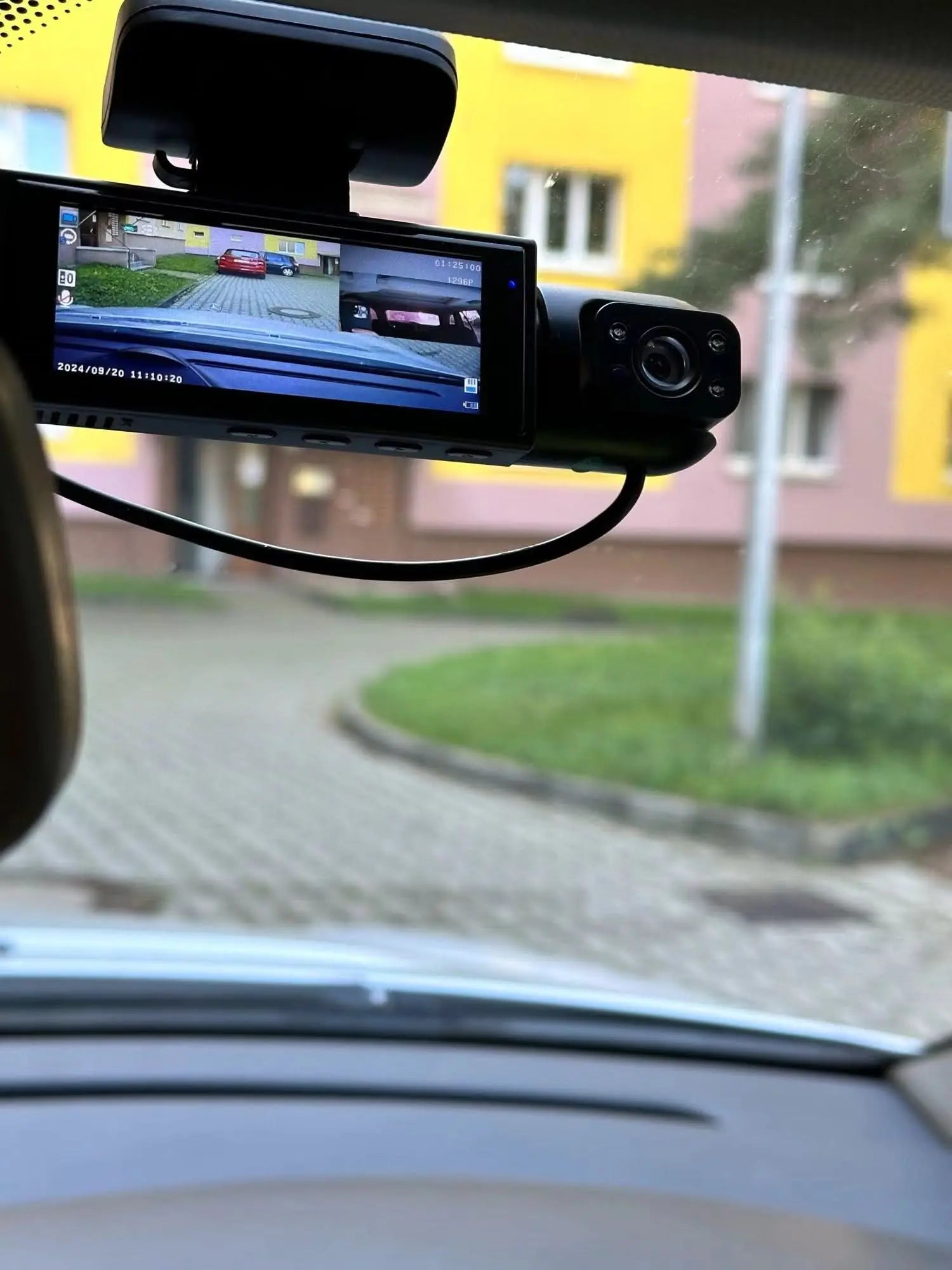 Dual Lens Car Dash Cam (Front & Interior) Tech Xploit